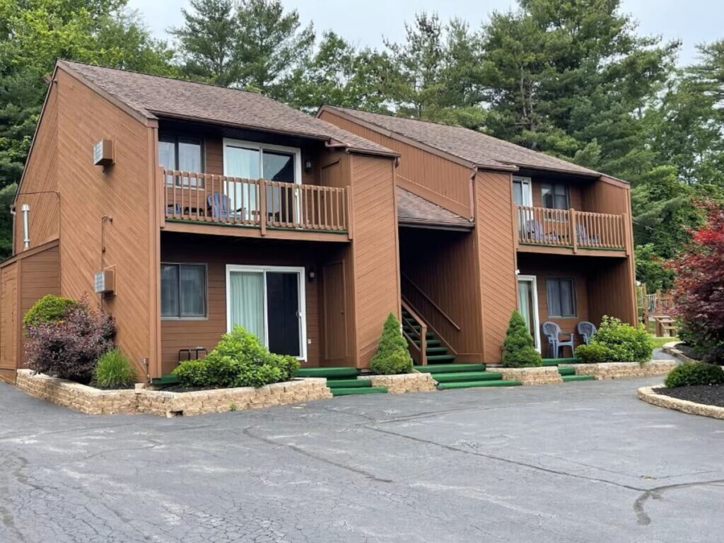 Mohican Resort Motel - Image 4