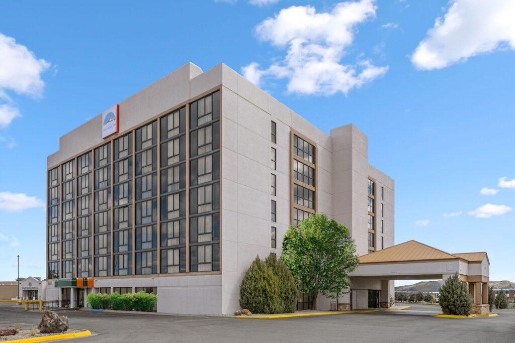 Montana Trailhead Inn - Image 2