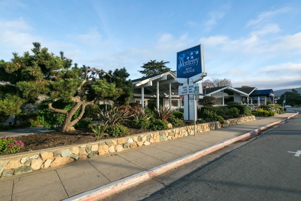 Monterey Bay Lodge - Image 2