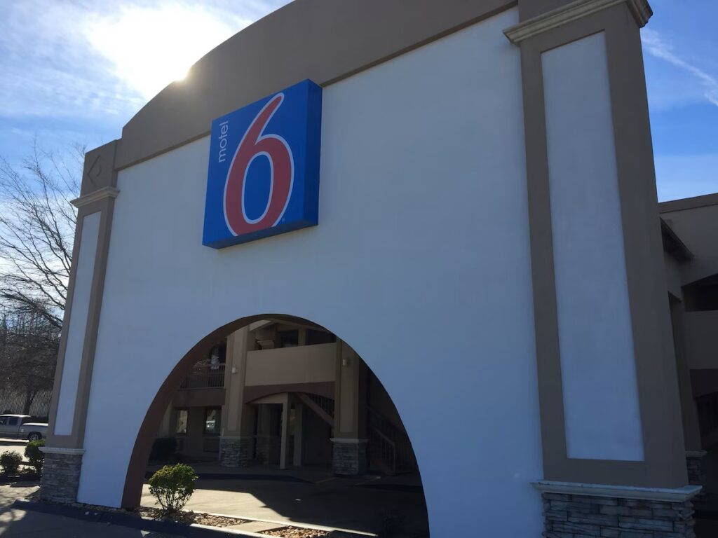 Motel 6 Little Rock, AR – Airport - Image 2