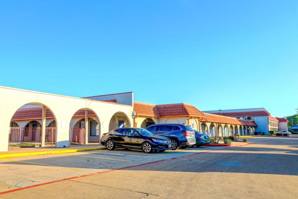 Motel 6 Longview, TX – North - Image 5