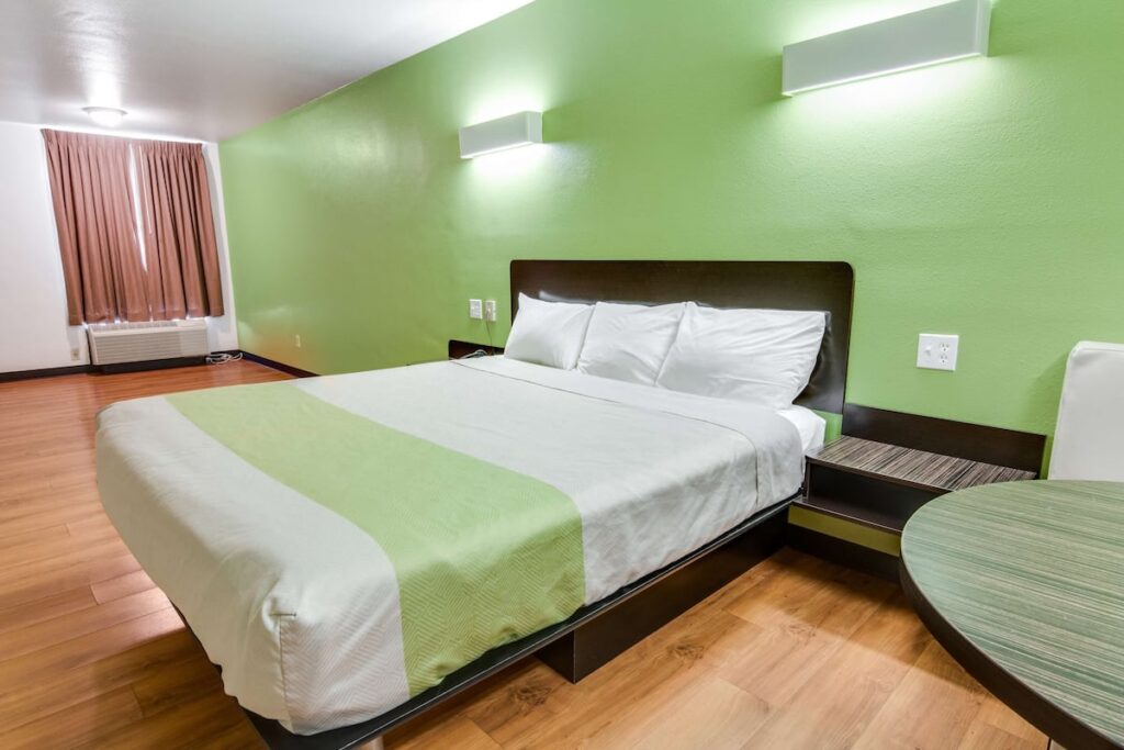 Motel 6 Longview, TX – North - Image 3