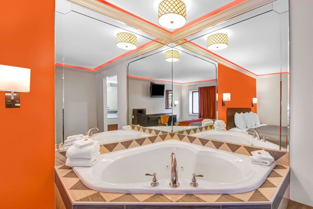 Motel 6-Norcross, GA - Image 2