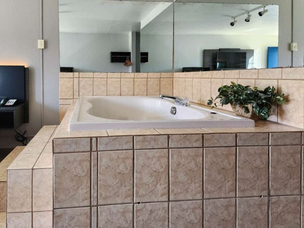 Motel 6 Oklahoma City, OK – Frontier City - Image 2