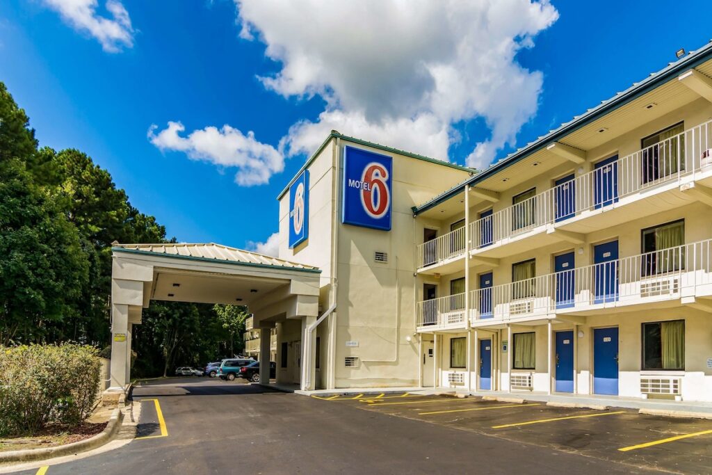 Motel 6 Raleigh, NC – Cary - Image 3