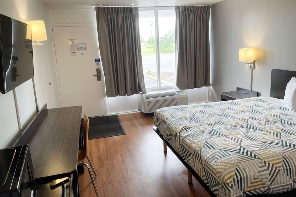 Motel 6 Troy, OH - Image 4