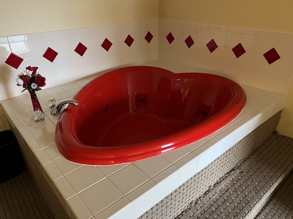 Motel Boutique by Wolf Inn - Image 1