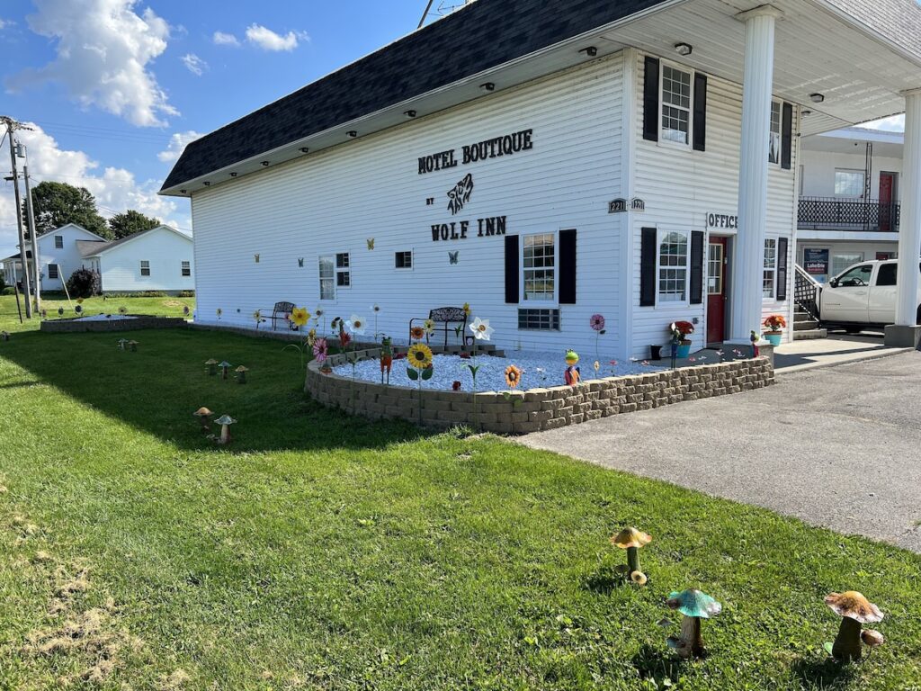 Motel Boutique by Wolf Inn - Image 5