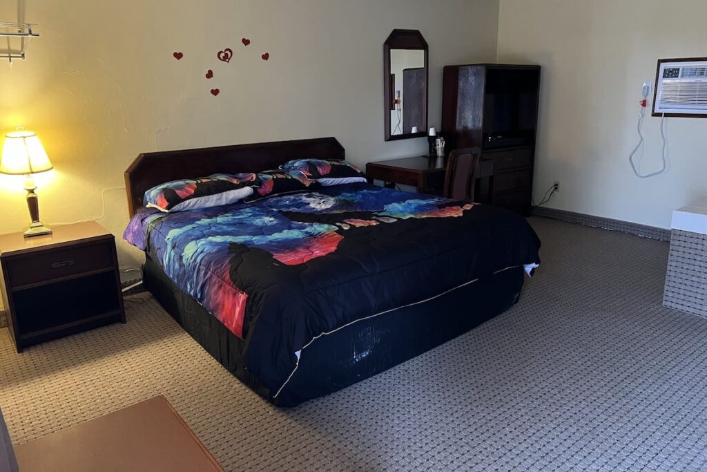 Motel Boutique by Wolf Inn - Image 3