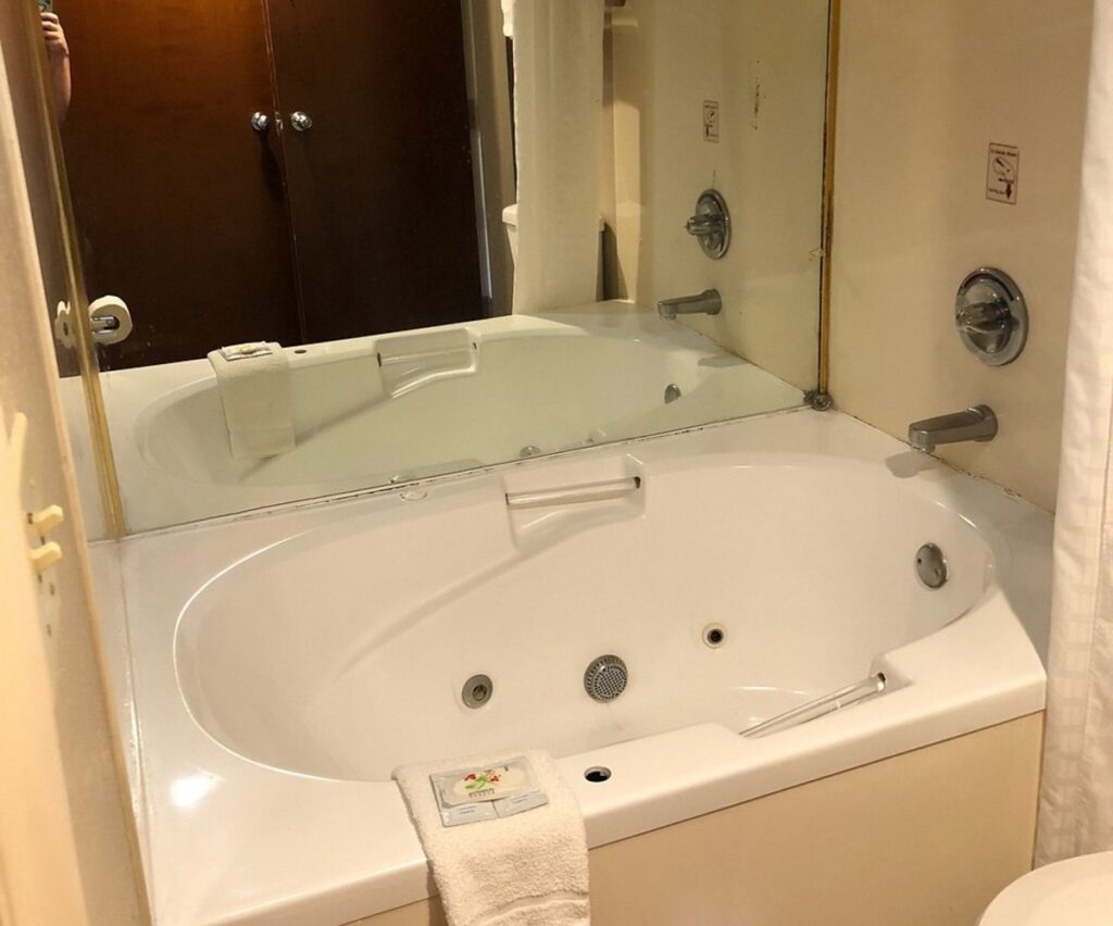 Mountain Vista Inn & Suites