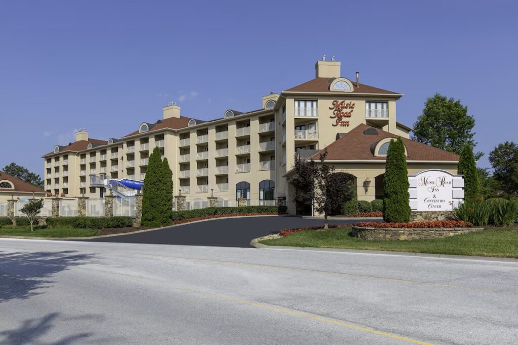 Music Road Resort Hotel and Inn - Image 3