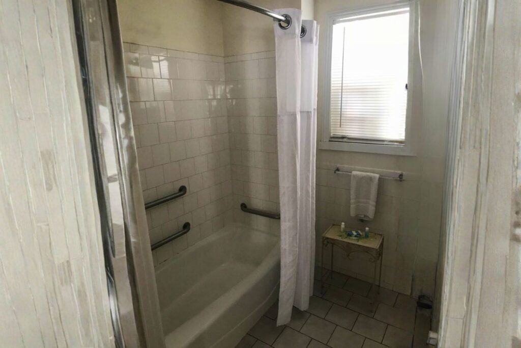 New Orleans House – Gay Men Adult Resort