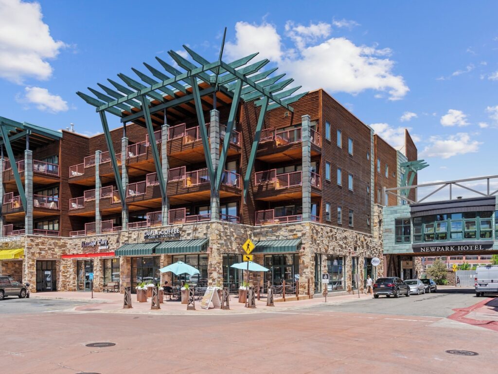 Newpark by All Seasons Resort Lodging - Image 5