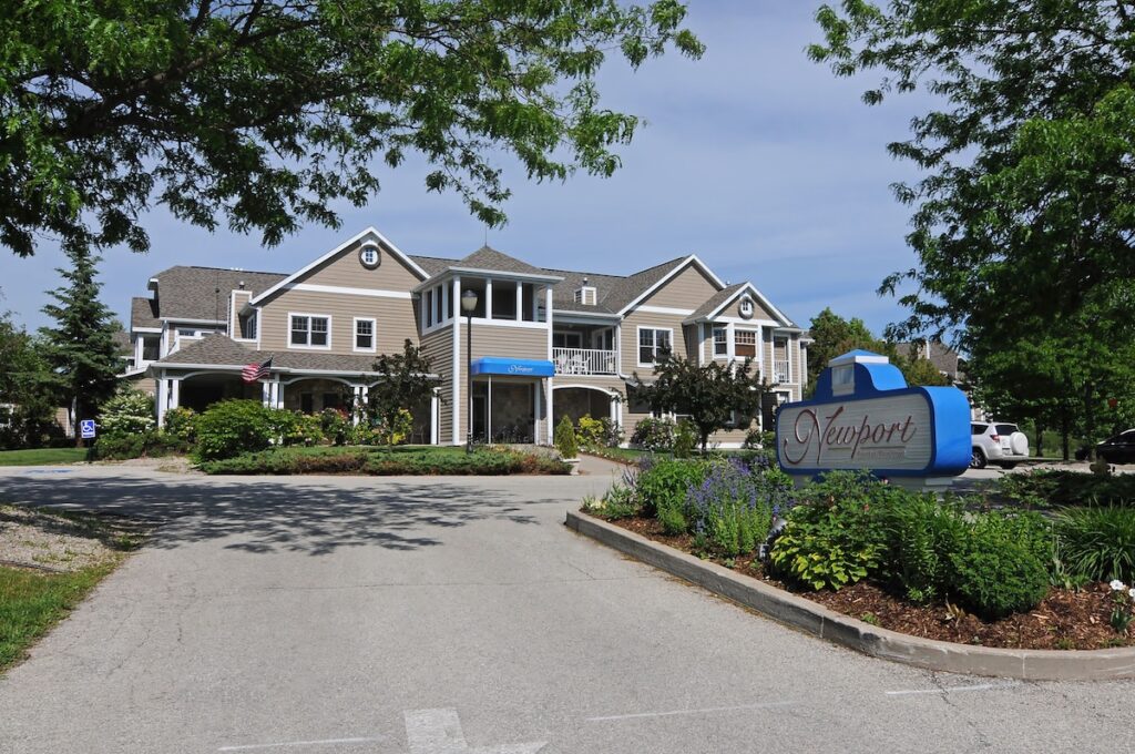 Newport Resort - Image 3