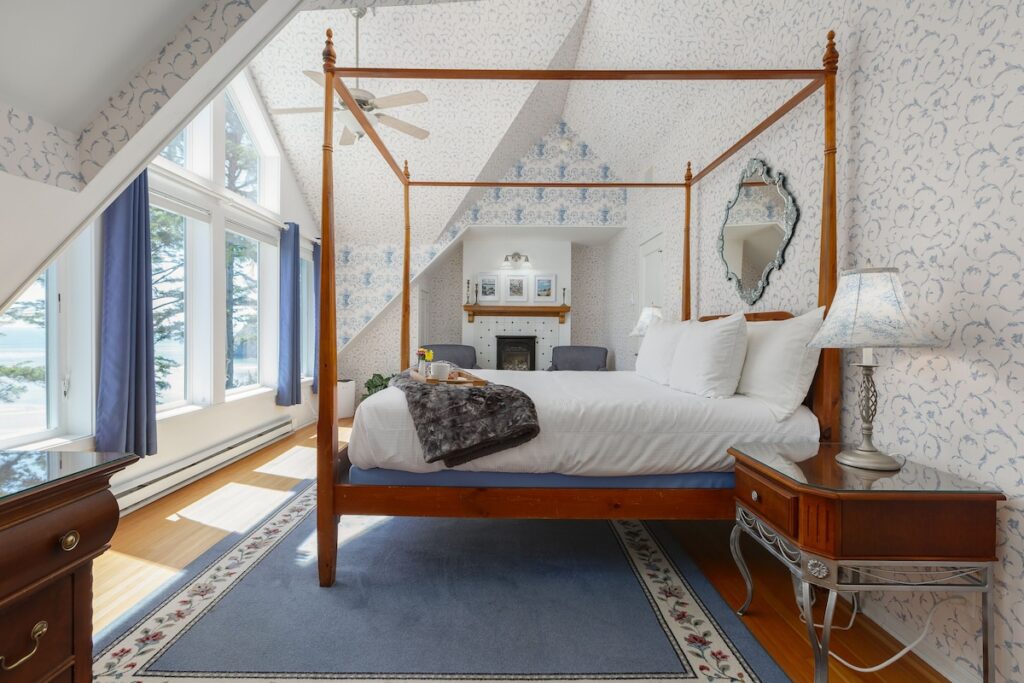 Ocean House - Image 3