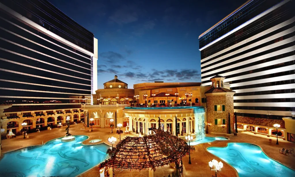 Peppermill Resort Spa Casino - Image 2