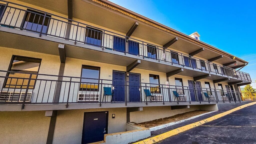 Pigeon Forge Parkway Inn - Image 3