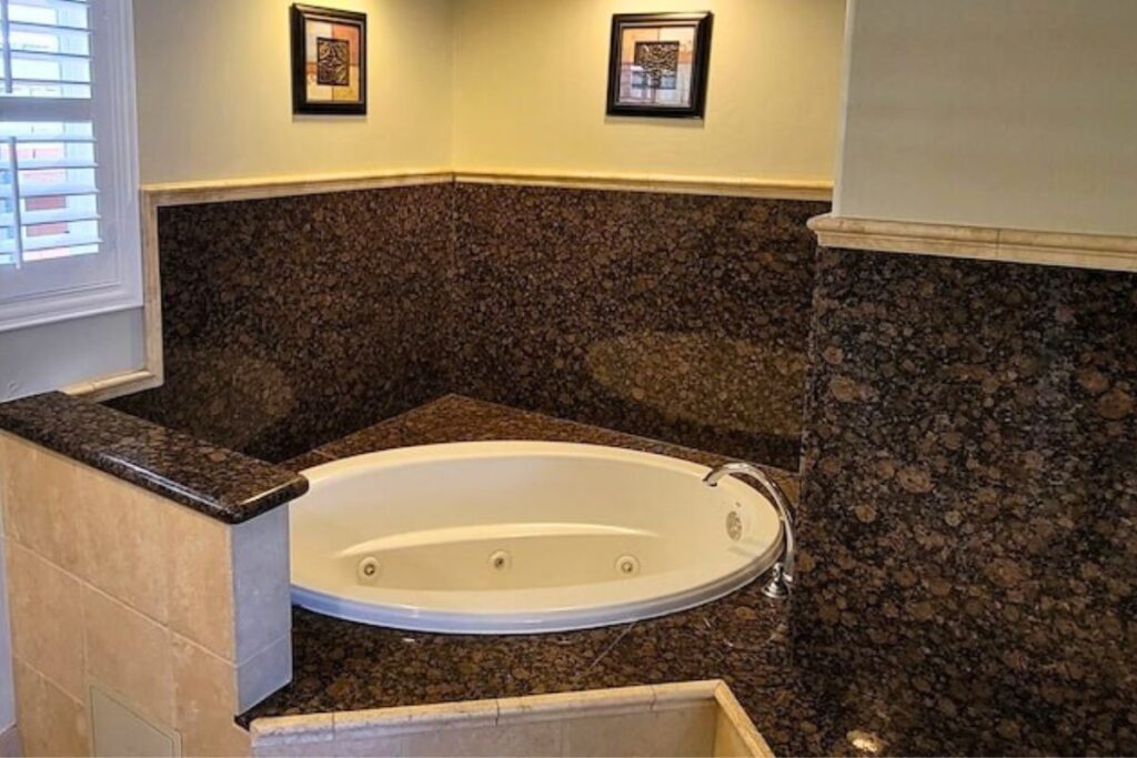 Pismo Beachwalker Inn & Suites - Image 1