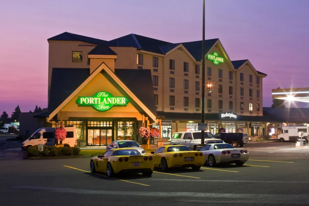Portlander Inn and Marketplace - Image 2