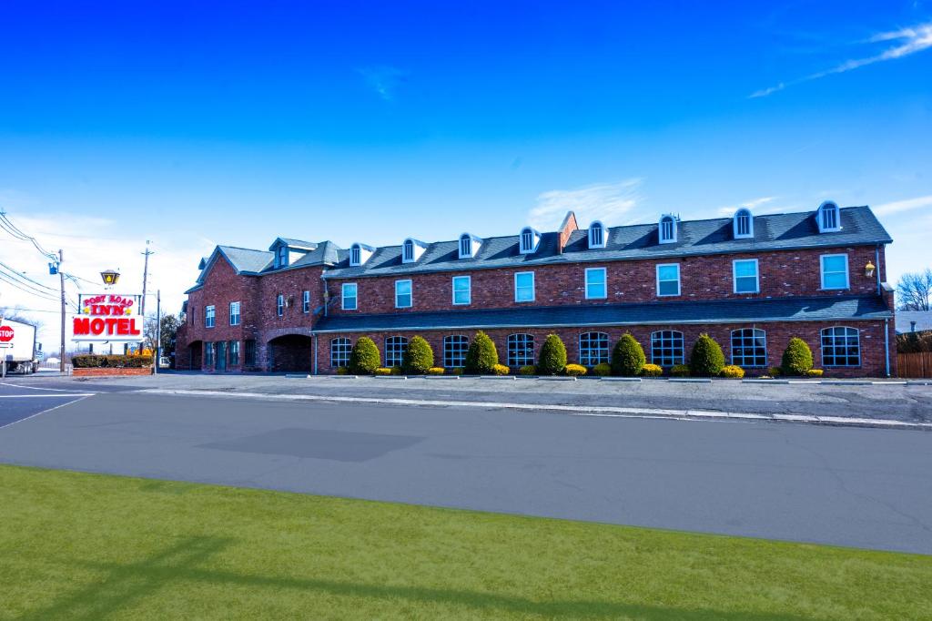 Post Road Inn Motel - Image 2