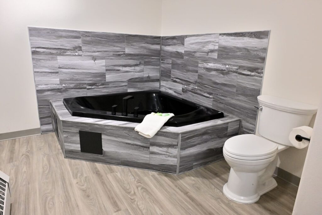 Puffin Inn of Anchorage - Image 2