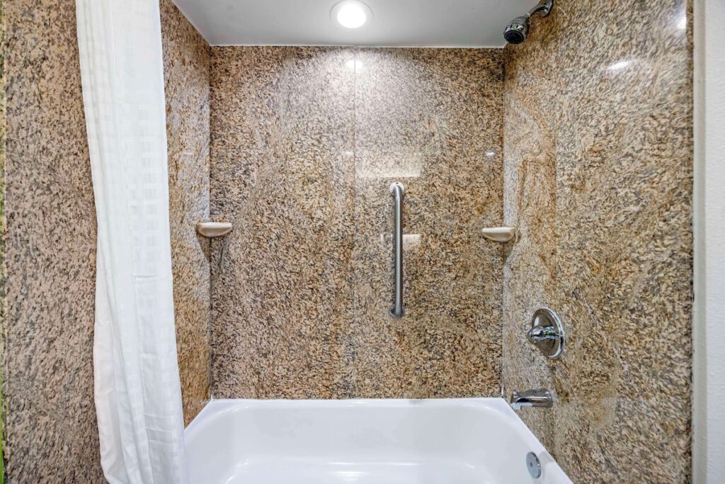 Quality Inn Clarksville – Exit 11