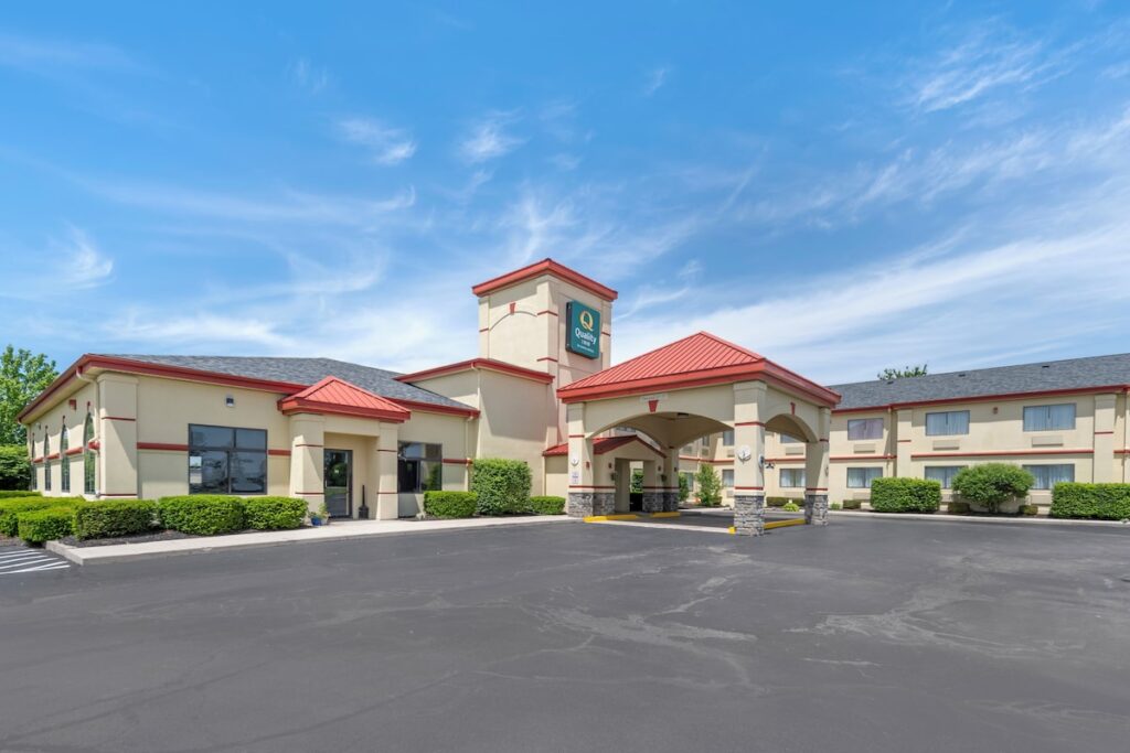 Quality Inn Greenville North - Image 2