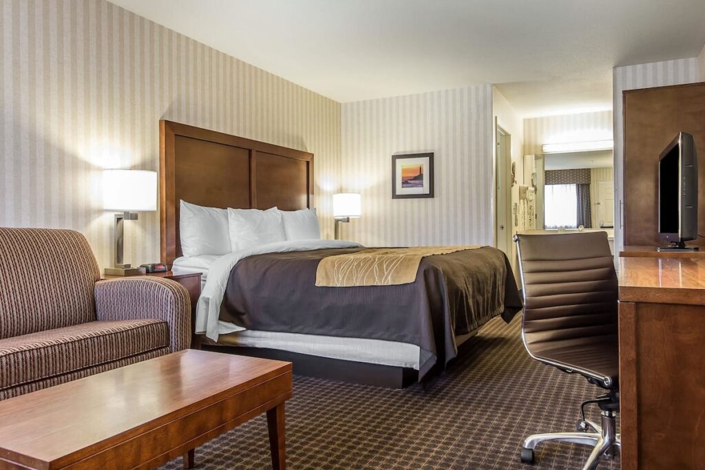 Quality Inn Half Moon Bay/Miramar Beach - Image 4