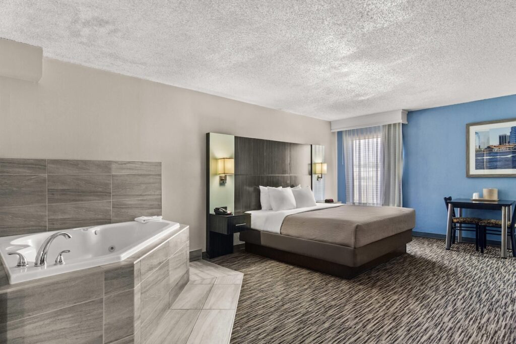 Quality Inn Jacksonville – Orange Park near Naval Air Station - Image 1