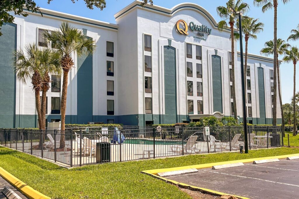 Quality Inn Jacksonville – Orange Park near Naval Air Station - Image 2