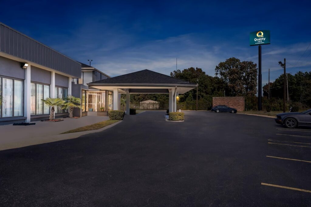 Quality Inn Little Rock South - Image 3