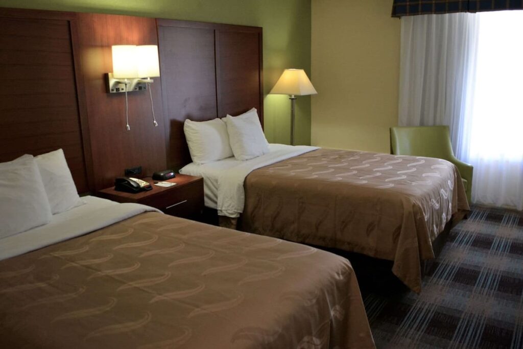 Quality Inn Midtown - Image 3