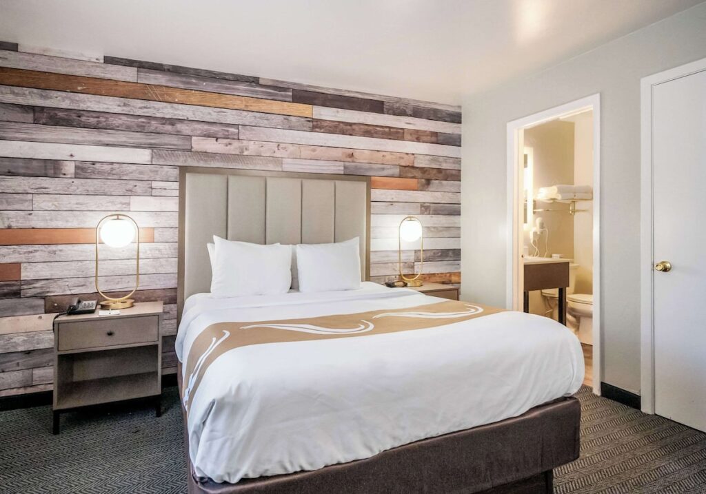 Quality Inn South Lake Tahoe - Image 1