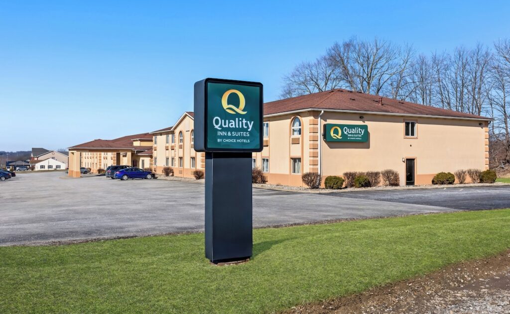 Quality Inn & Suites - Image 5