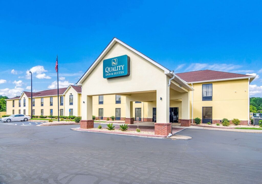 Quality Inn & Suites Canton, GA - Image 5