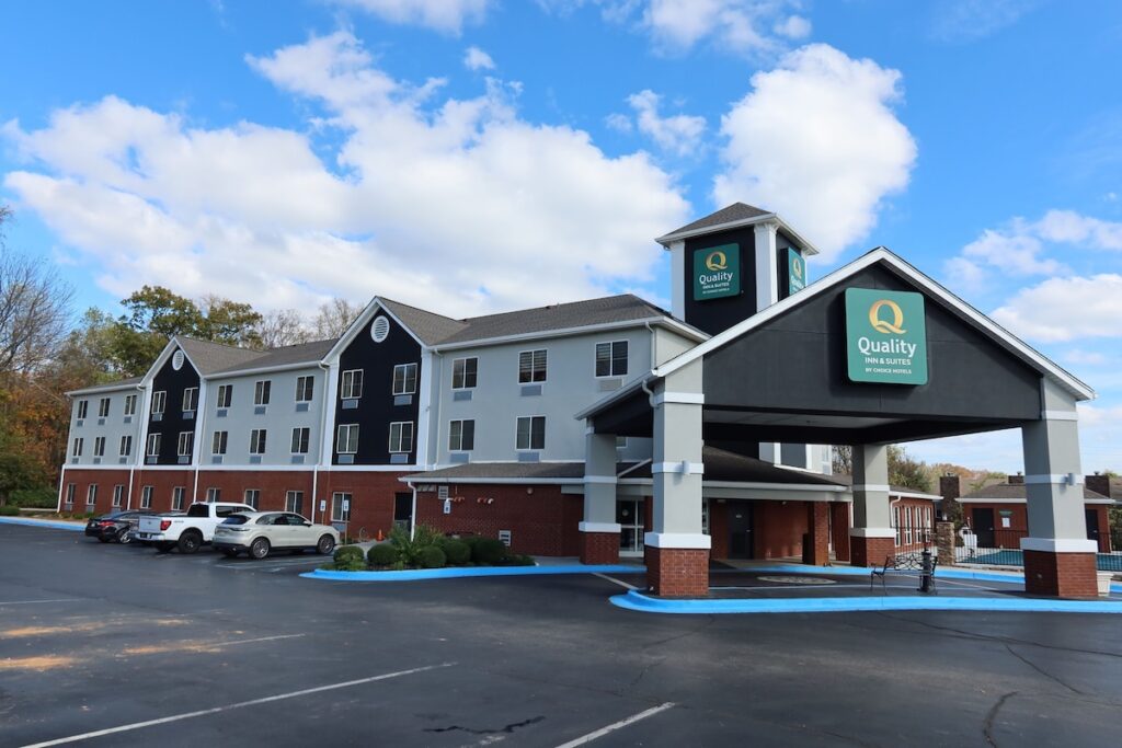 Quality Inn & Suites Huntsville Research Park Area - Image 4
