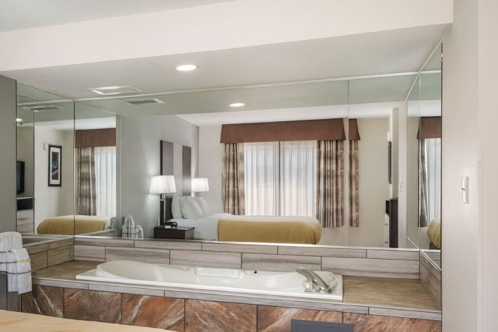 Quality Inn & Suites Huntsville Research Park Area - Image 1