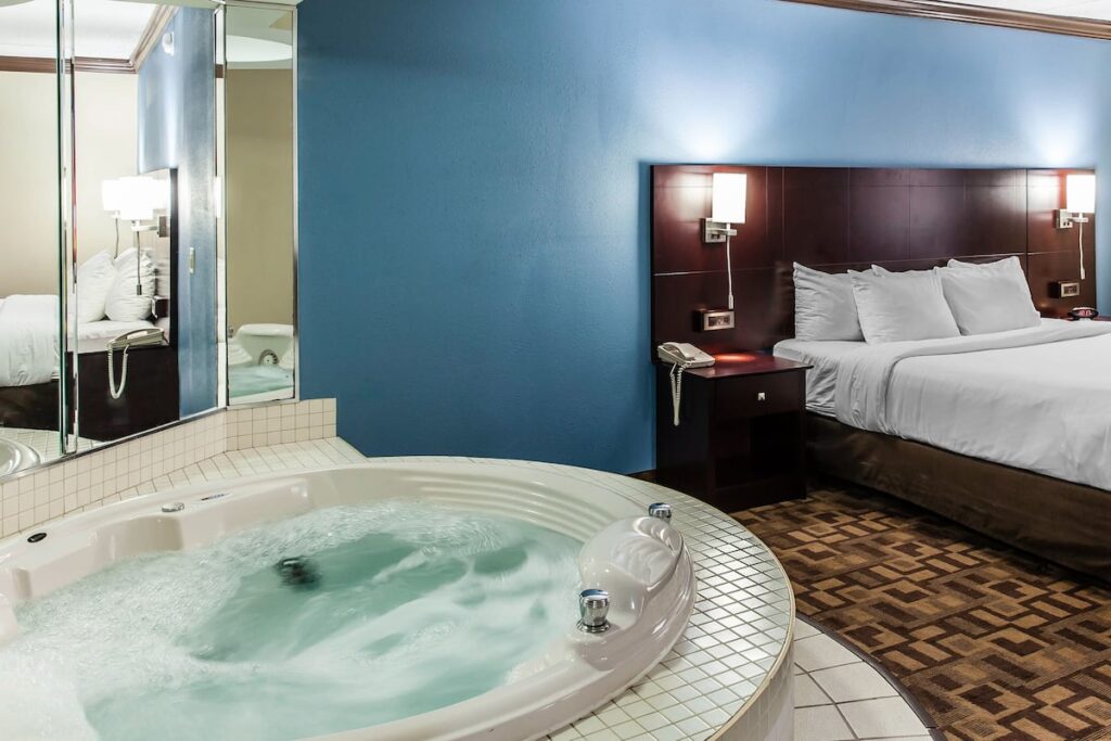 Quality Inn & Suites Quakertown – Allentown - Image 3