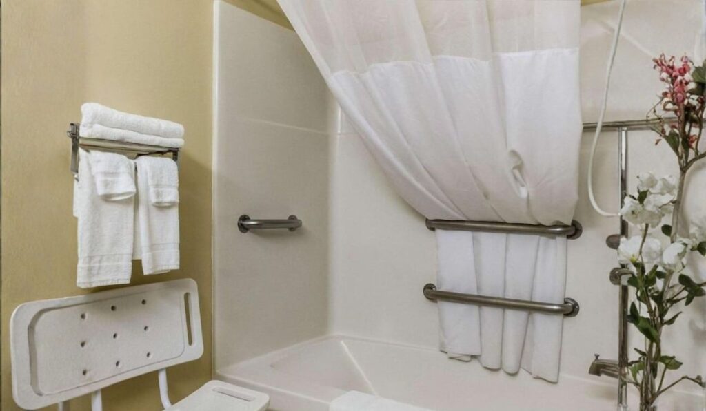 Quality Suites Near West Acres