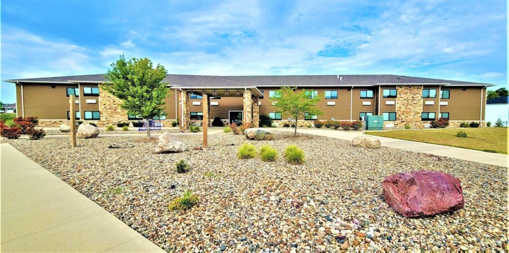 Qube Hotel - Image 2