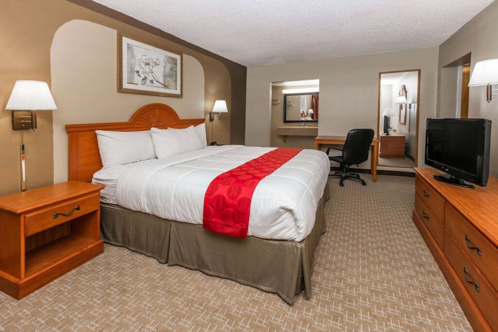 Ramada by Wyndham Odessa Near University of Texas Permian - Image 3