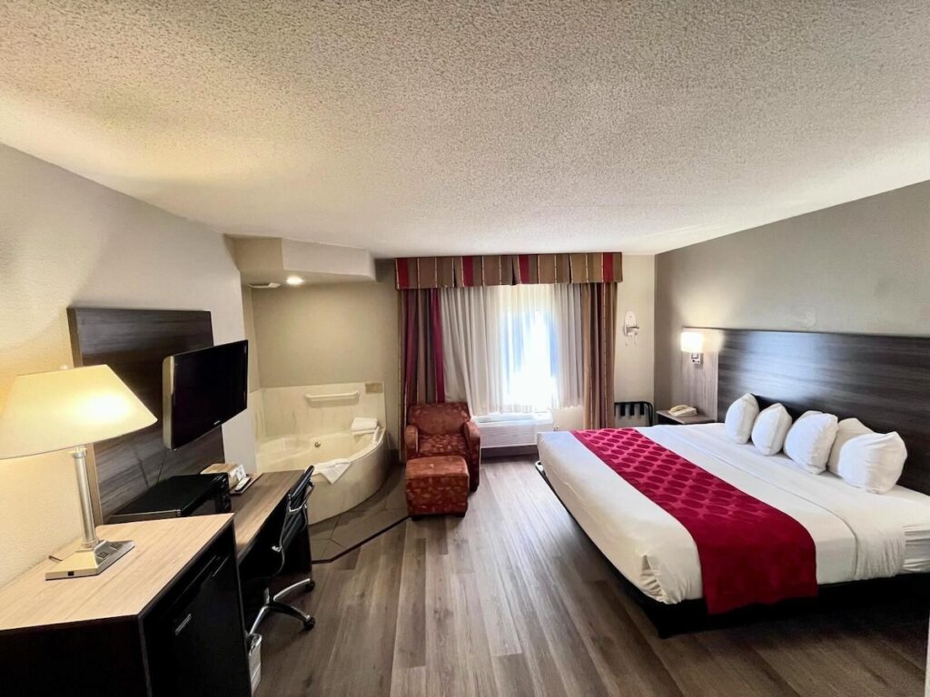 Ramada by Wyndham Platte City KCI Airport