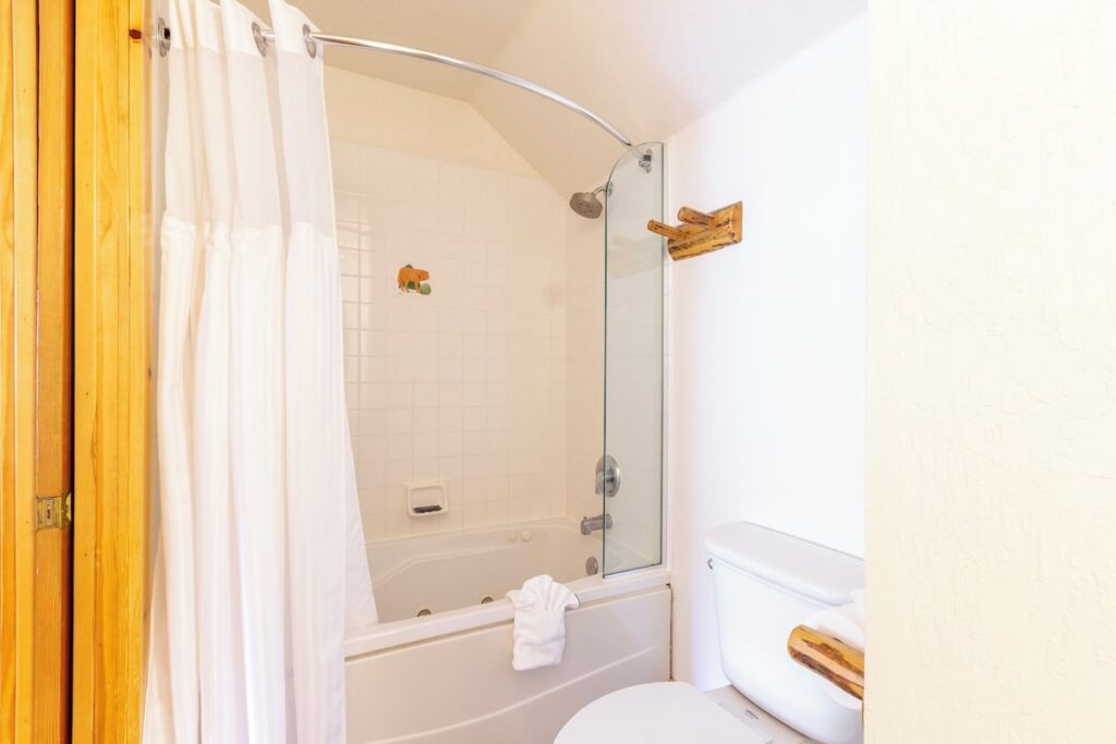 Red Wolf Lodge at Olympic Valley - Image 2