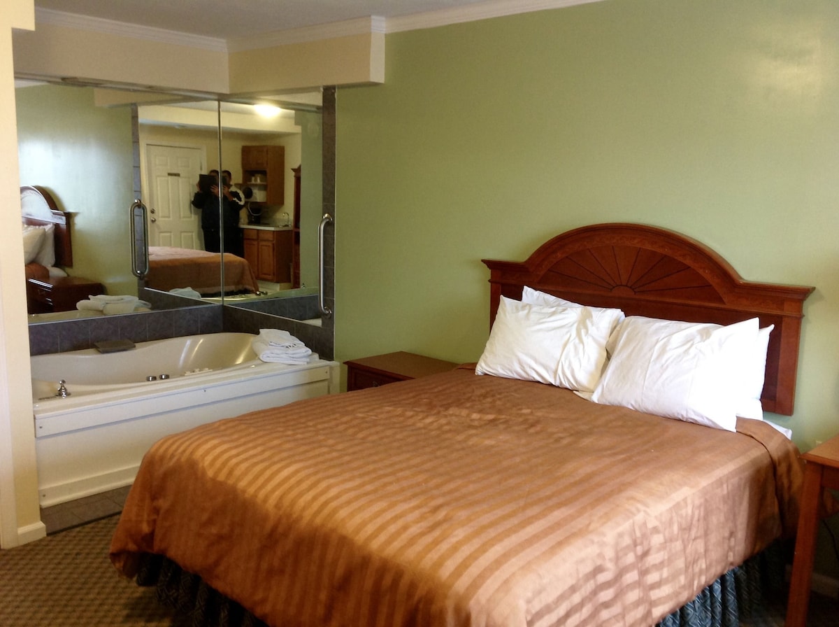 Relax Inn Naperville