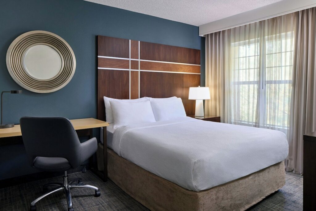 Residence Inn By Marriott Raleigh Crabtree - Image 2