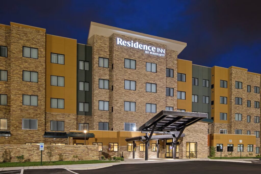 Residence Inn by Marriott Louisville East/Oxmoor - Image 2