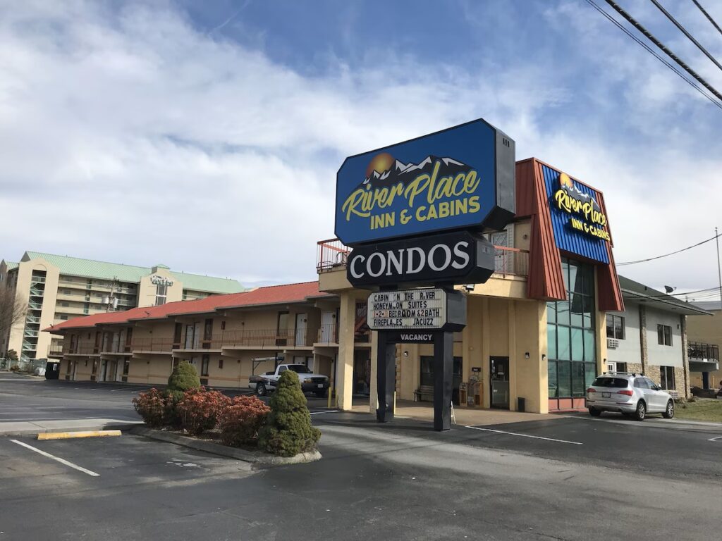 River Place Inn - Image 2