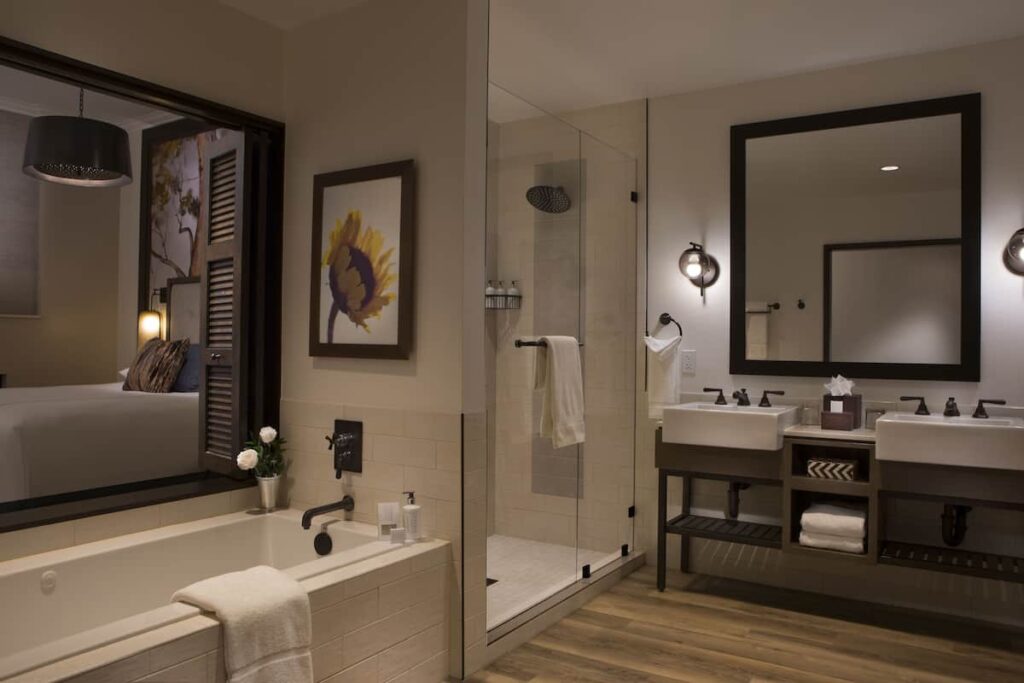 River Terrace Inn – A Noble House Hotel - Image 4