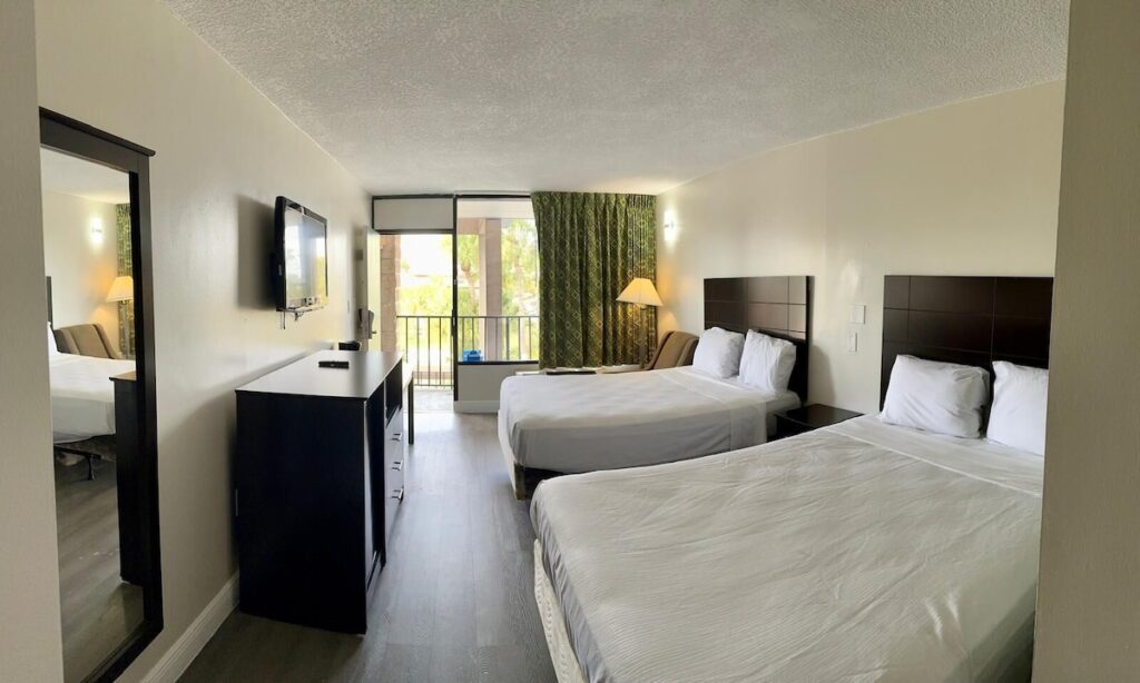 Rodeway Inn Davenport-Champions Gate - Image 2