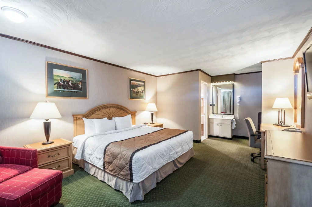 Rodeway Inn & Suites – Charles Town, WV - Image 3